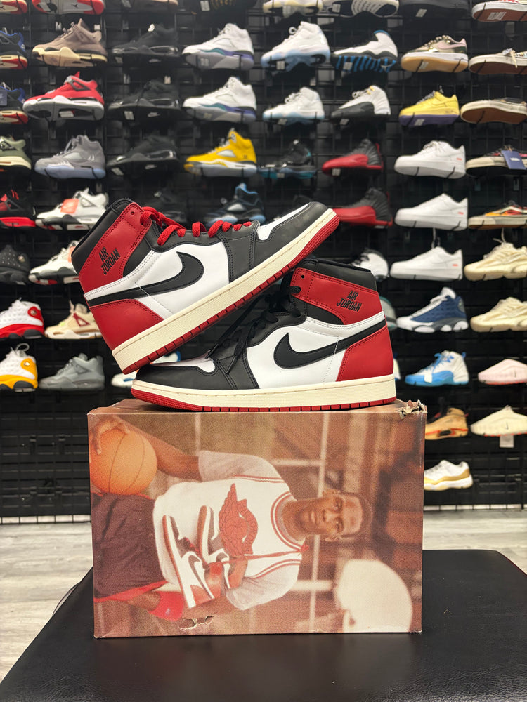 Air Jordan 1 OG Black Toe - Visual Streetwear