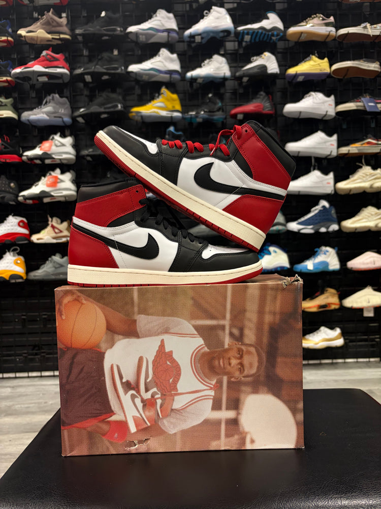 Air Jordan 1 OG Black Toe - Visual Streetwear