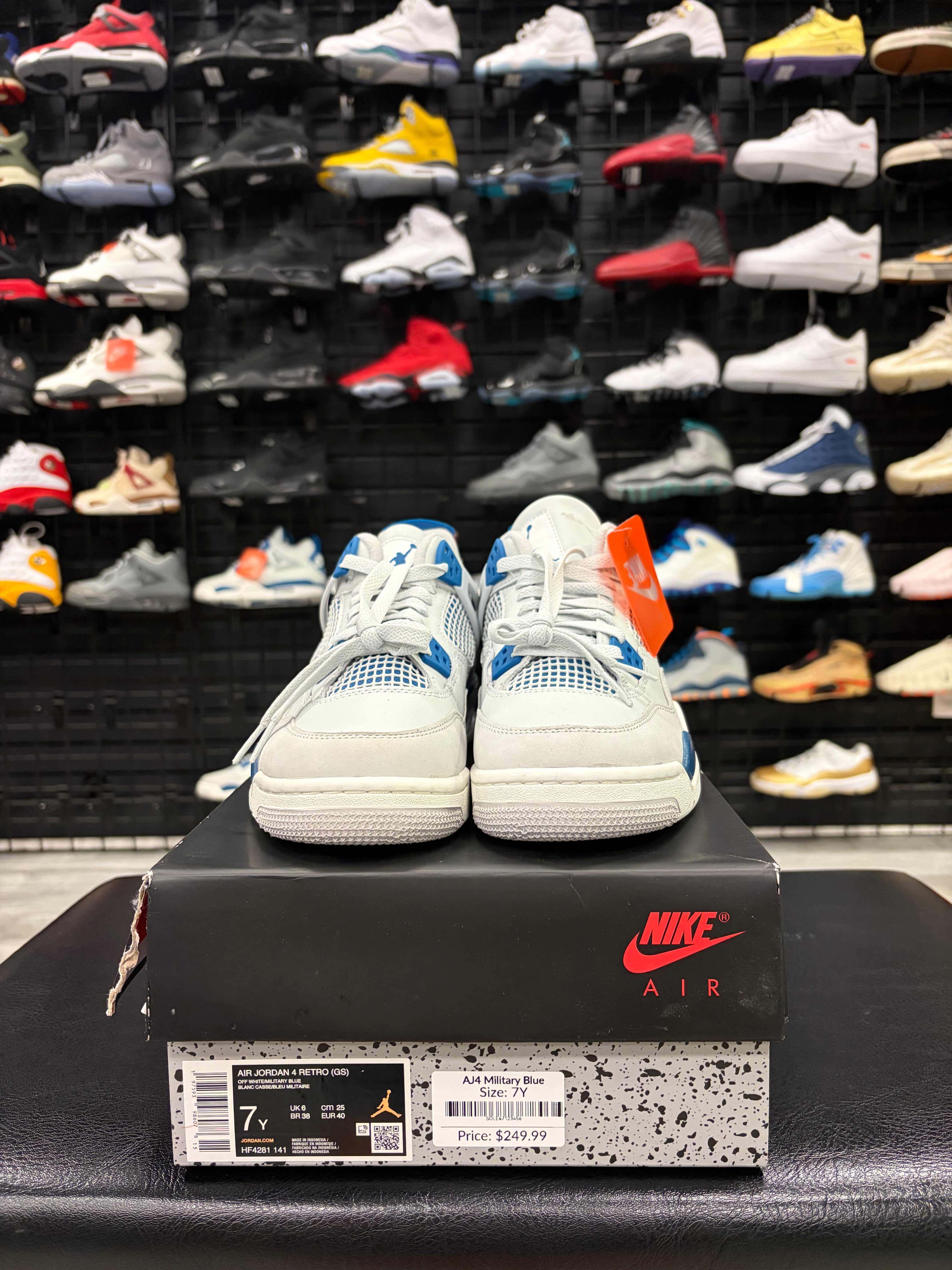 Air Jordan 4 Military Blue - Visual Streetwear