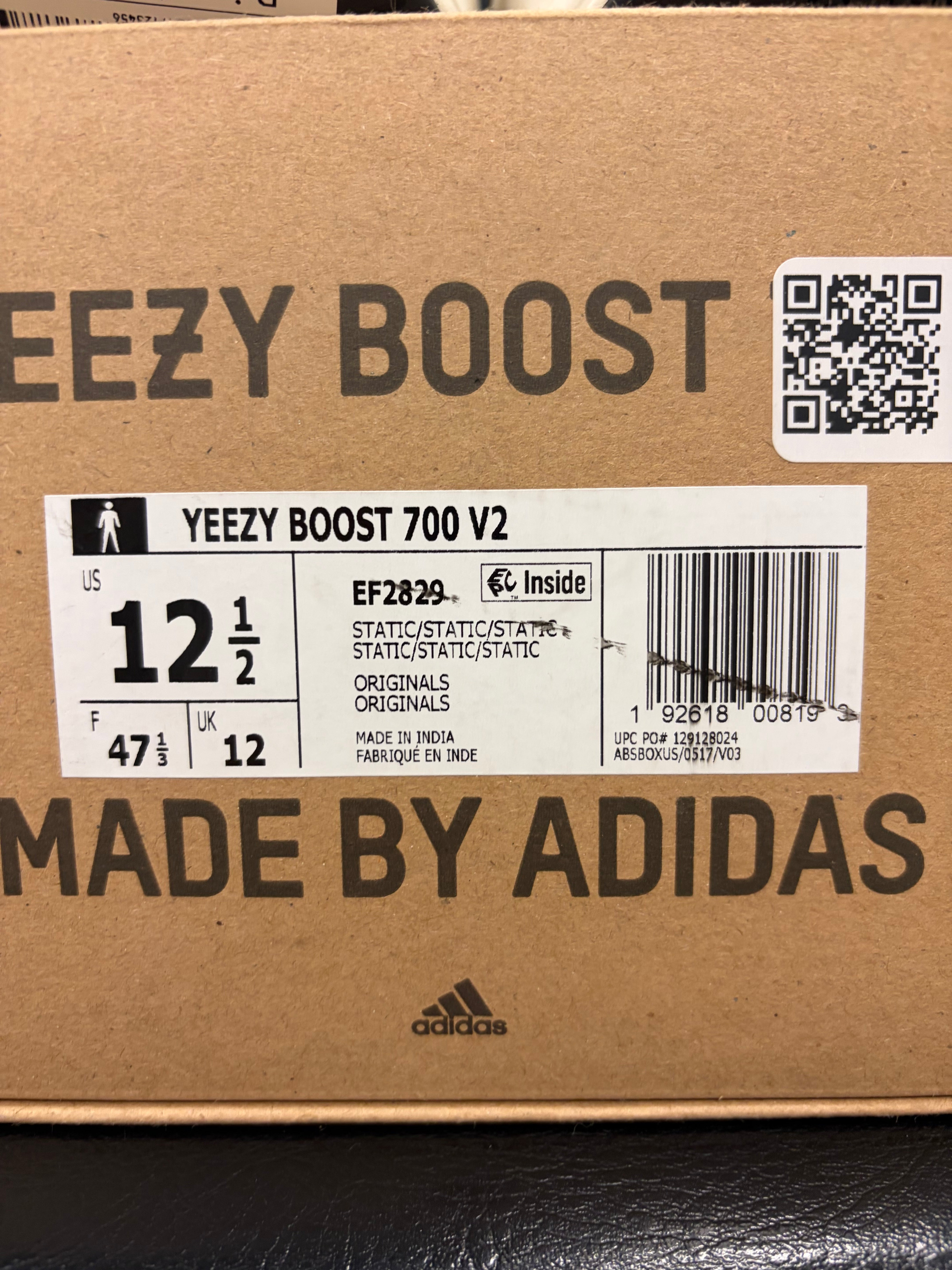 Yeezy Boost 700 V2 - Visual Streetwear
