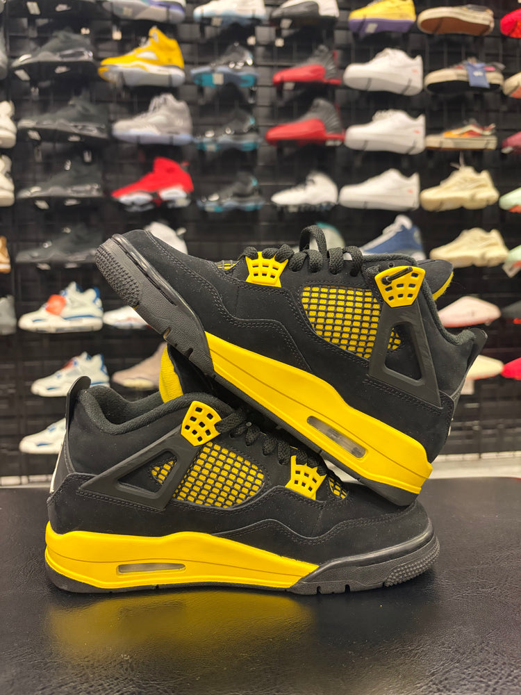 Jordan 4 Yellow Thunder - Visual Streetwear
