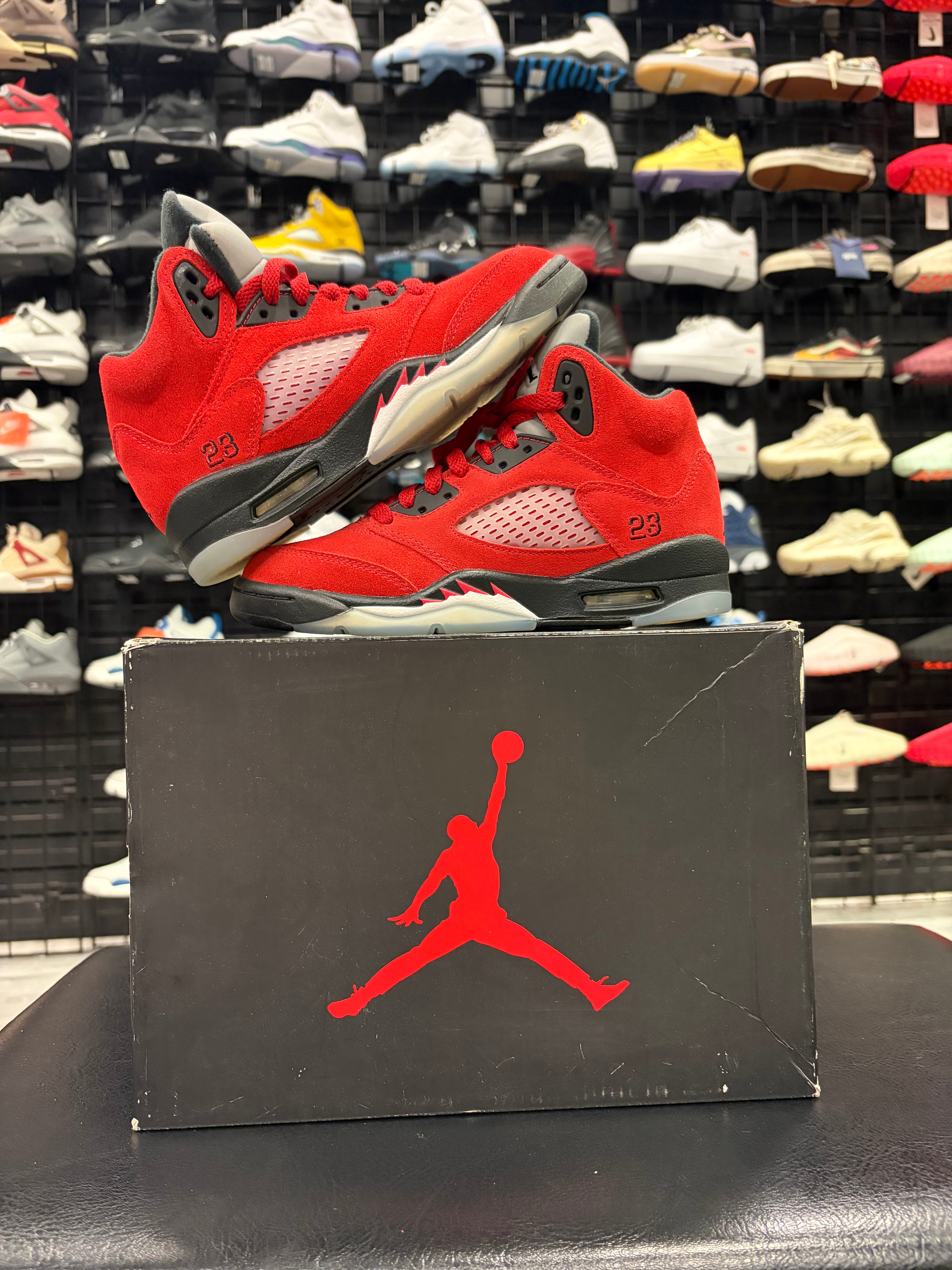 Air Jordan 5 Raging Bull - Visual Streetwear